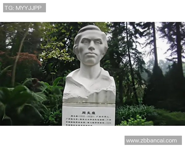 周鹏的篮球之路：从青涩少年到CBA传奇的奋斗与荣耀